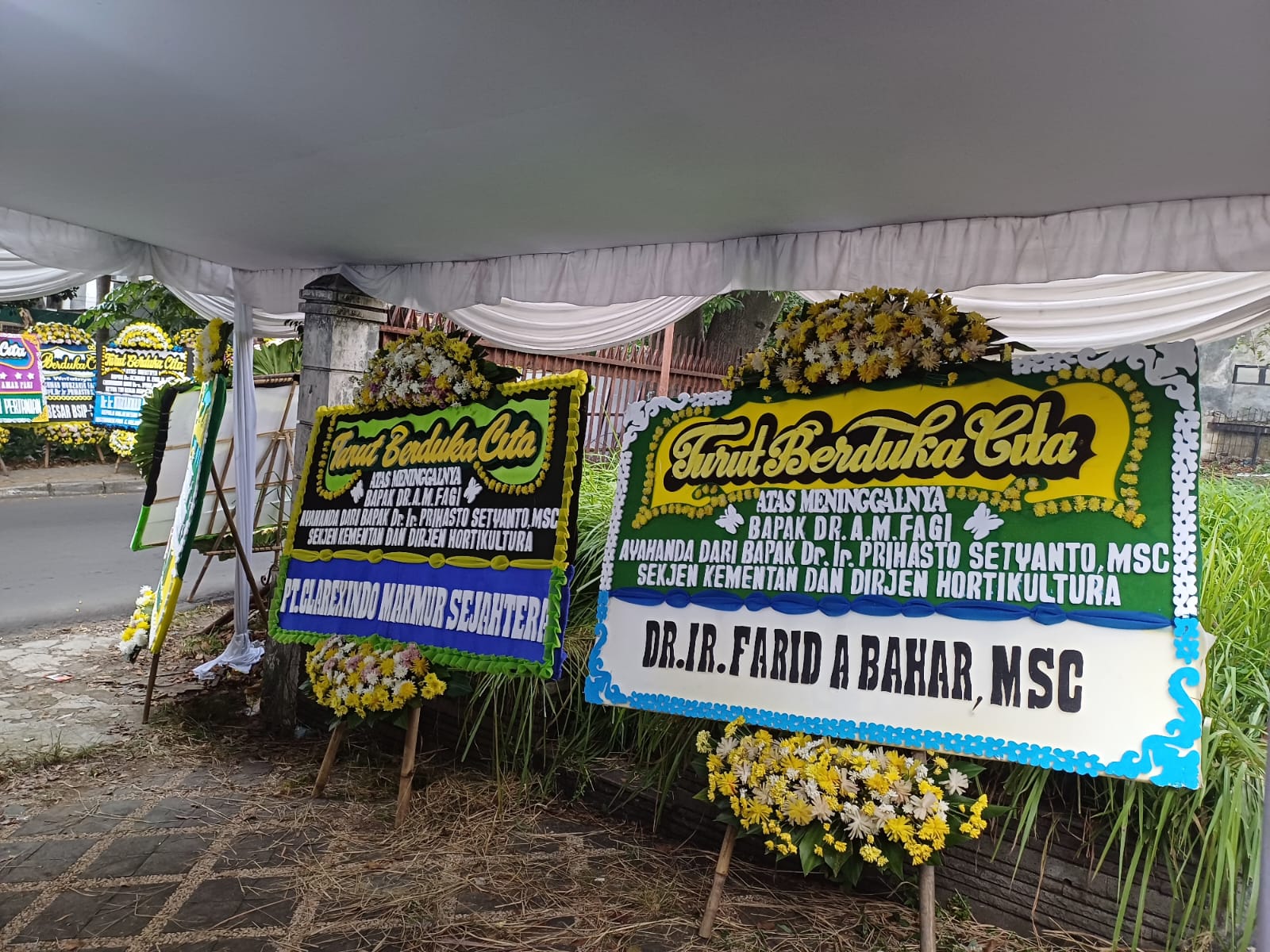 Toko Bunga Kayumanis - Al Florist