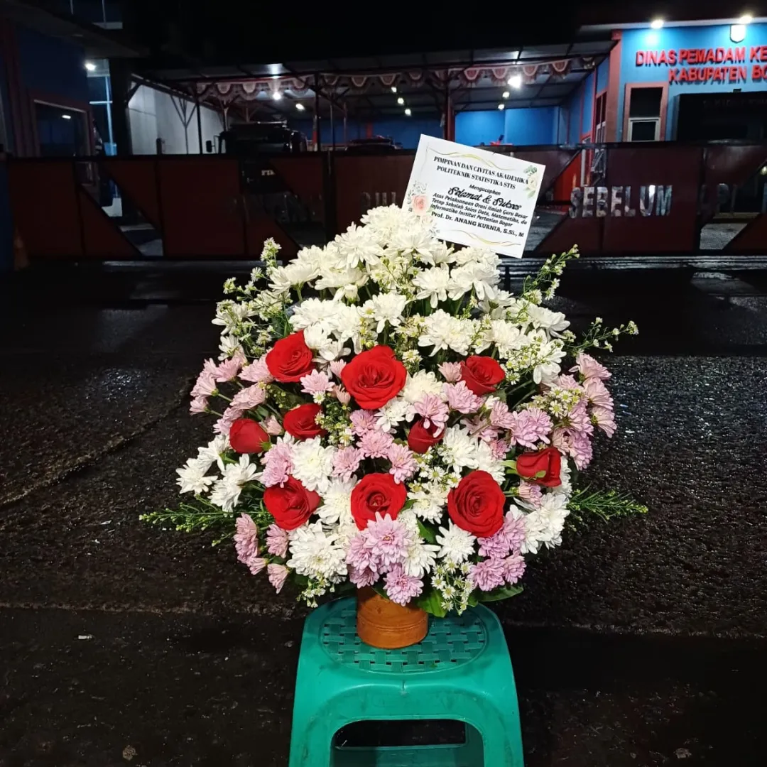 Rangkaian Bunga Meja 3